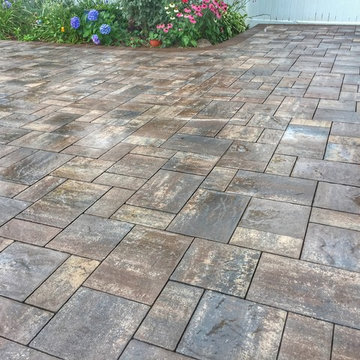 Massapequa Park, NY 11762 - Cambridge Ledgestone Riverbed Blend Paver Patio