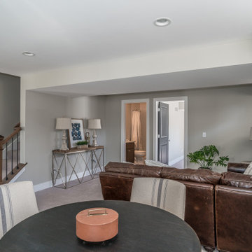 Beautiful Reversed Build in Glendale, MO