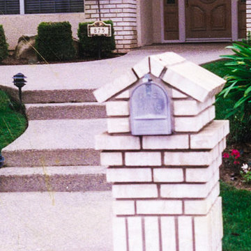 Brick, Stone & Stucco Mailboxes