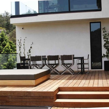 Hollywood Hills 2
