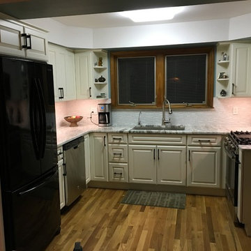 Tiny, Cozy Kitchen Renovation