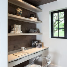 Desk/mud room