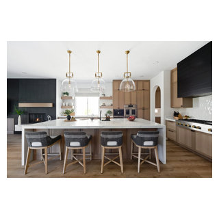 The Soirée - Transitional - Kitchen - Las Vegas - by Kingdom & Co. | Houzz