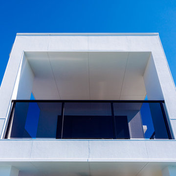 Box House