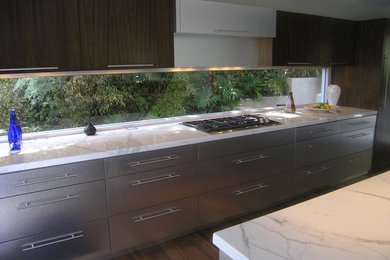 Photo of a midcentury kitchen in Los Angeles.