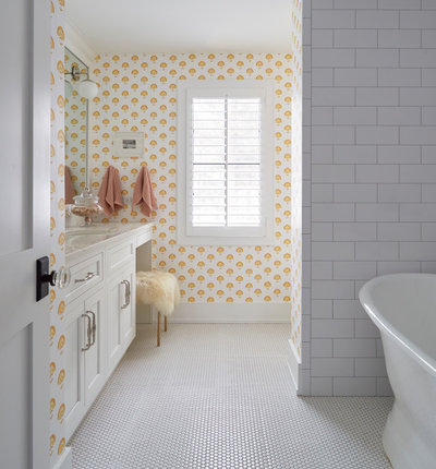 Country Bathroom by Great Rooms Building Group