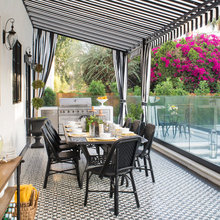 Sunroom/Kitchen