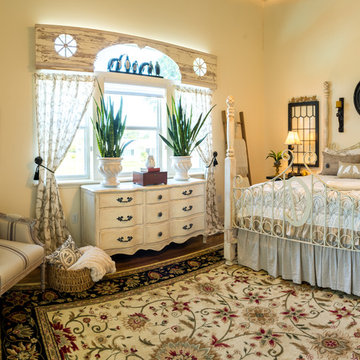 Country-Style Palmetto, FL Home for Sale
