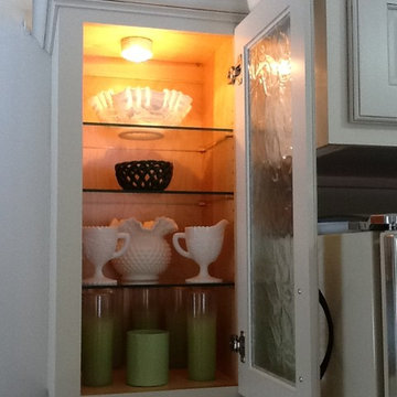 Lighting and glass shelves were added.