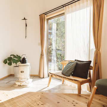 納品例：吹き抜けリビングのカーテン