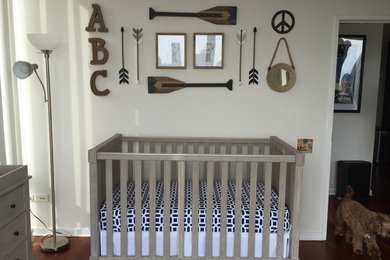 Example of a transitional nursery design in Chicago