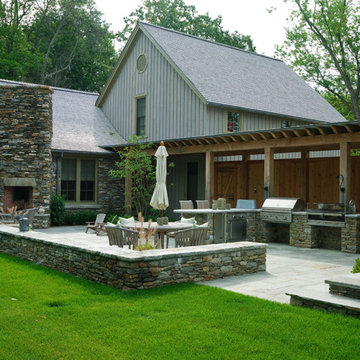 Shingle Style Overlooking the Beach