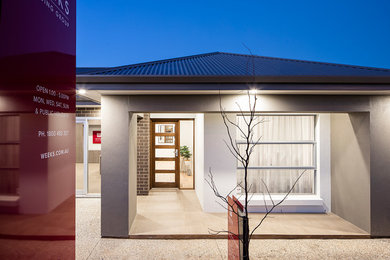 Inspiration for a transitional exterior in Adelaide.