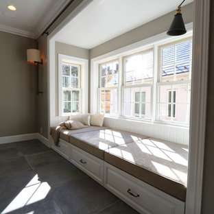 他の地域の北欧スタイルのおしゃれなリビング (ベージュの壁) の写真