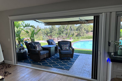 Inspiration for a modern patio remodel in Orange County