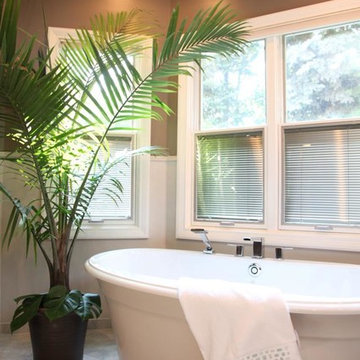 Transitional Bathroom