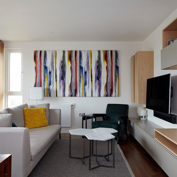 Waterside Apartment - Lounge