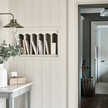8 Ways to Turn Your Clutter Tray Into a Feature, Not an Eyesore