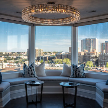 Plaza Condo - Window Seating
