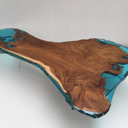 The 'Neutronium' coffee table - Products