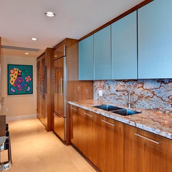 Downtown Condo Kitchen - Kitchen Countertops