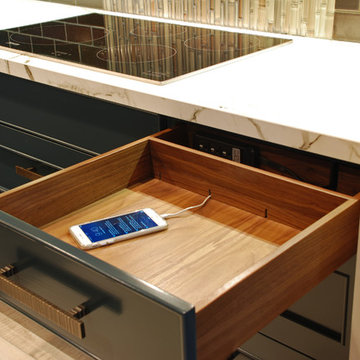 Vision Woodworks Inc Mercer Island Display Kitchen