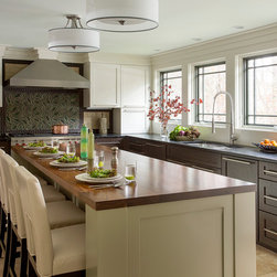 Mouser Cabinetry - Kitchen Cabinetry
