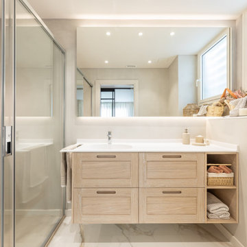 Reforma interior | Suite con vestidor y baño