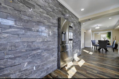 Example of a classic kitchen design in Philadelphia