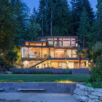 Hunts Point Residence