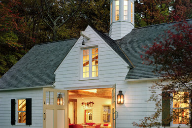 Example of a classic exterior home design in Bridgeport