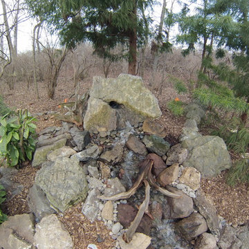 Multiple Bubbling Urn Fountain Feature with Pondless Waterfall