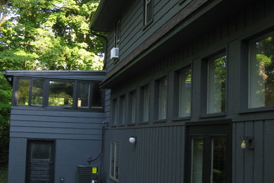 Trendy home design photo in Indianapolis
