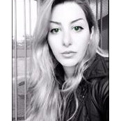 Azin Oshaghi's photo