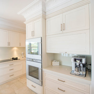 Traditional kitchen in Seaforth