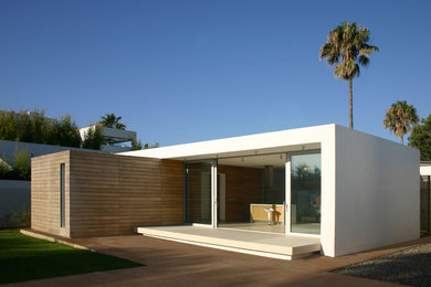 Example of a trendy exterior home design in Singapore