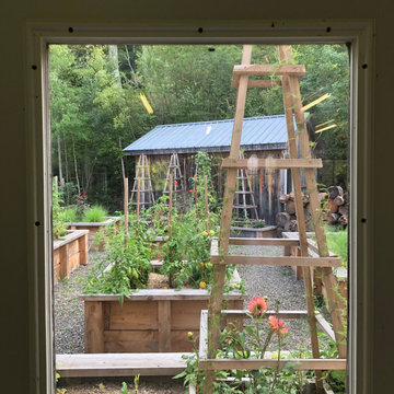Crow's Nest Potager - Summer Blooms