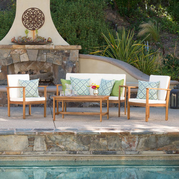 Acacia Outdoor Chat Set
