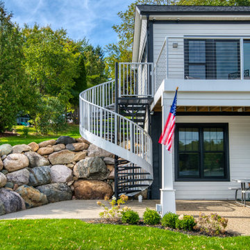 Cavanaugh Lake Residence