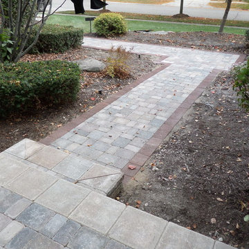 Unilock Brussels & Il Campo Paver Entryway with a Unilock Pisa Porch