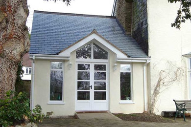 This is an example of a contemporary home design in Devon.