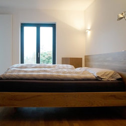 Schwebendes Doppelbett in Eiche - Beds