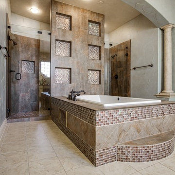 Luxury Master Bath in Frisco, Texas