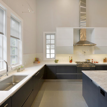 Spacious Contemporary Kitchen in New Jersey