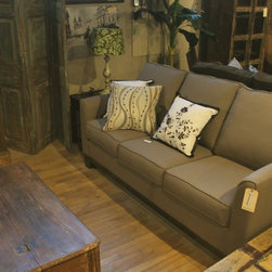 Couches and Sectionals - Products
