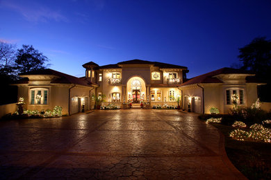 Tuscan exterior home photo in Birmingham