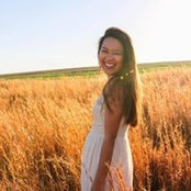 Ellie Moua's photo