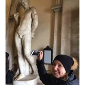 Caroline Bennett's photo