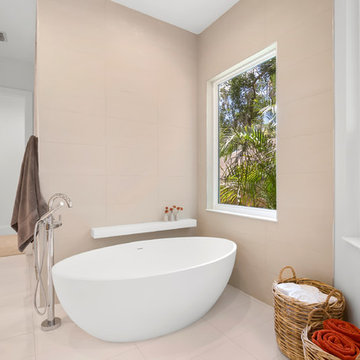 Vessel tub