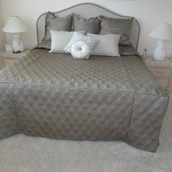 Custom Bedding - Comforters And Comforter Sets